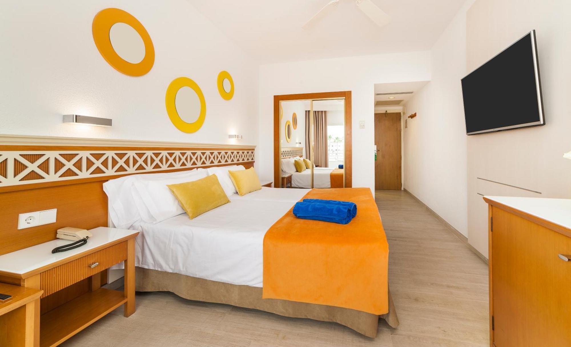 Double room,690050886:JPEG